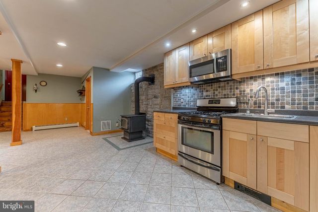 212 ZANE AVE, Jenkintown, PA 19046