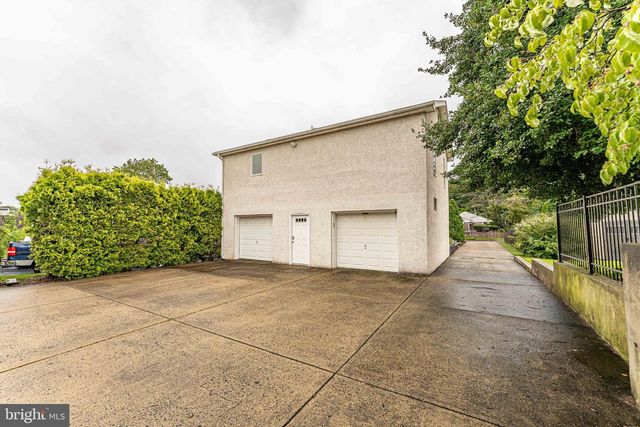 212 ZANE AVE, Jenkintown, PA 19046