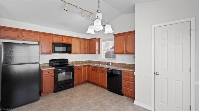 1174 Waterlyn Drive, Greensboro, NC 27405