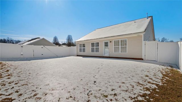 1174 Waterlyn Drive, Greensboro, NC 27405