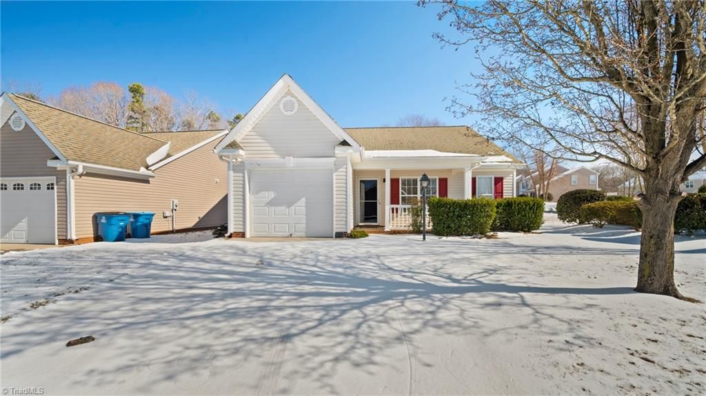 1174 Waterlyn Drive, Greensboro, NC 27405