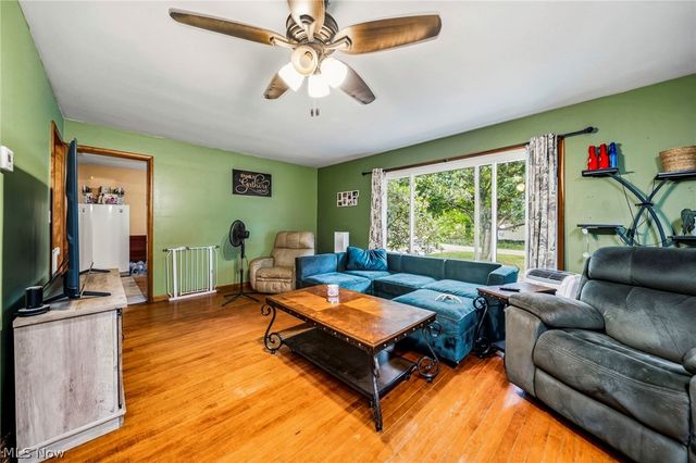 3241 Randall Court, Rock Creek, OH 44084