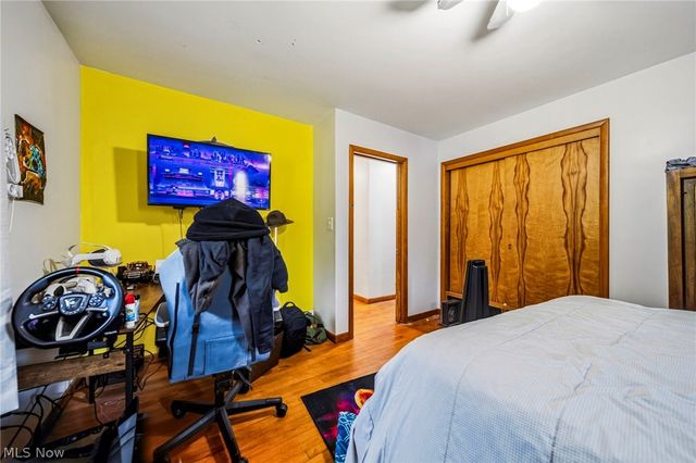 3241 Randall Court, Rock Creek, OH 44084