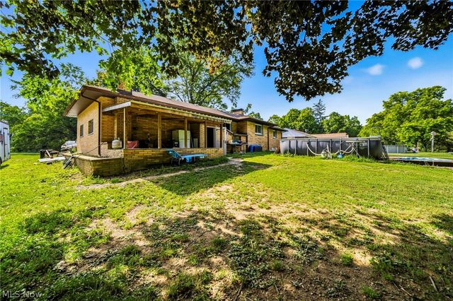 3241 Randall Court, Rock Creek, OH 44084