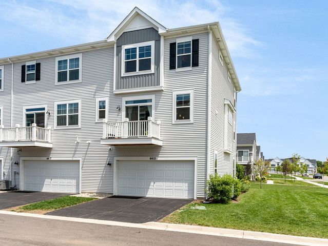 4415 Chelsea Manor Circle, Aurora, IL 60504