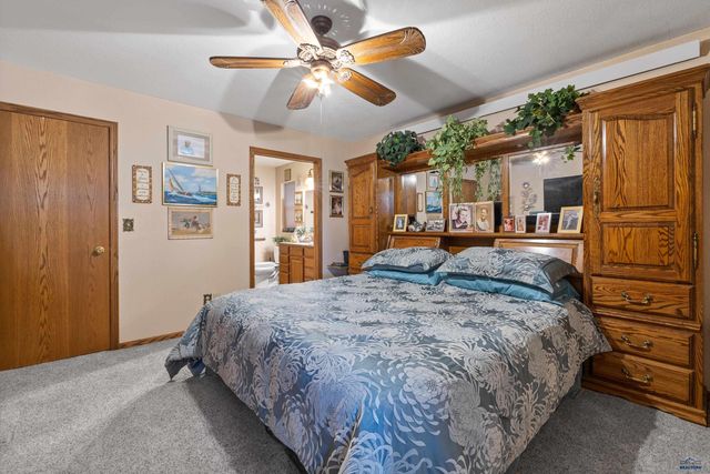 24527 RED RIDGE RD, Hermosa, SD 57744