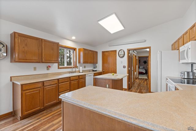 24527 RED RIDGE RD, Hermosa, SD 57744