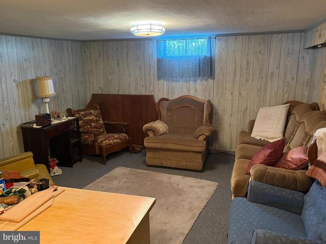 204 S SHERIDAN RD, Newmanstown, PA 17073