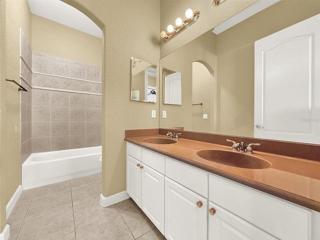 5247 VISTA CLUB RUN, Sanford, FL 32771