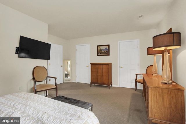 8 CAMPBELL PLACE, Camp Hill, PA 17011