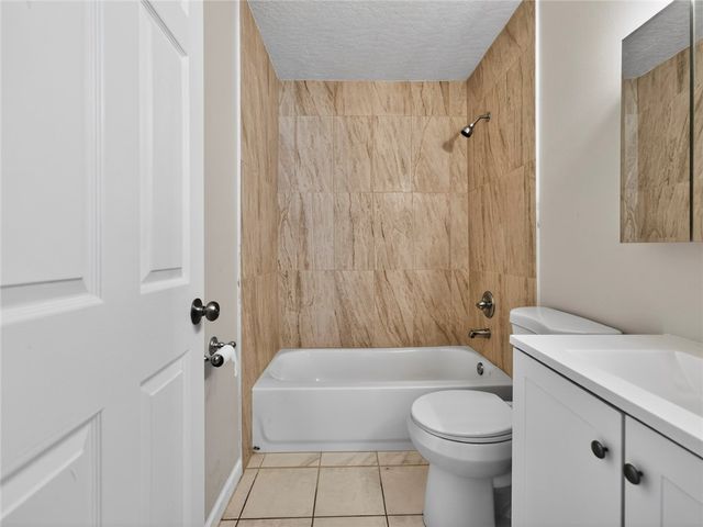 1395 25th Avenue SW, Vero Beach, FL 32962