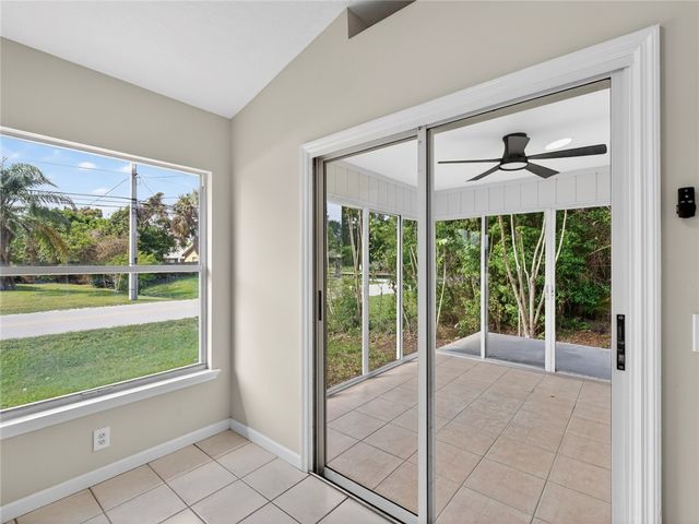 1395 25th Avenue SW, Vero Beach, FL 32962