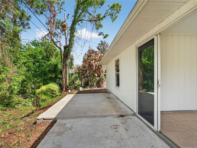 1395 25th Avenue SW, Vero Beach, FL 32962