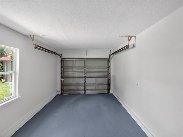 1395 25th Avenue SW, Vero Beach, FL 32962