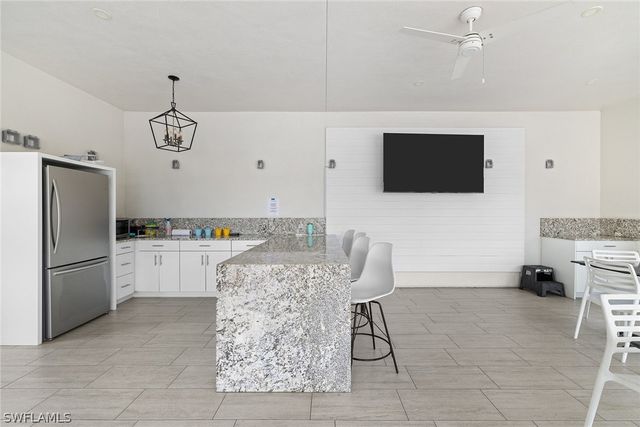 4140 Bayhead DR 106, Bonita Springs, FL 34134