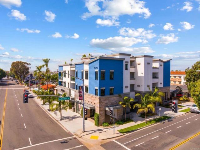 784 Grand Avenue, Carlsbad, CA 92008