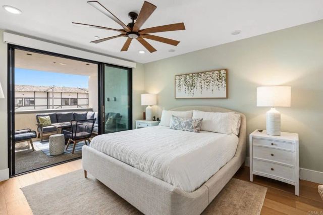 784 Grand Avenue, Carlsbad, CA 92008