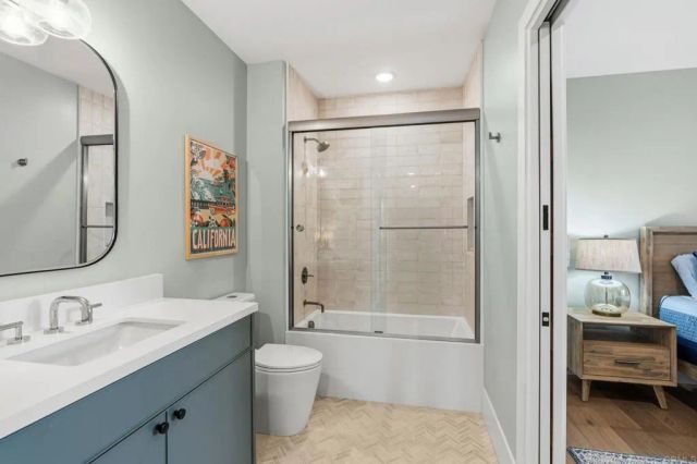 784 Grand Avenue, Carlsbad, CA 92008