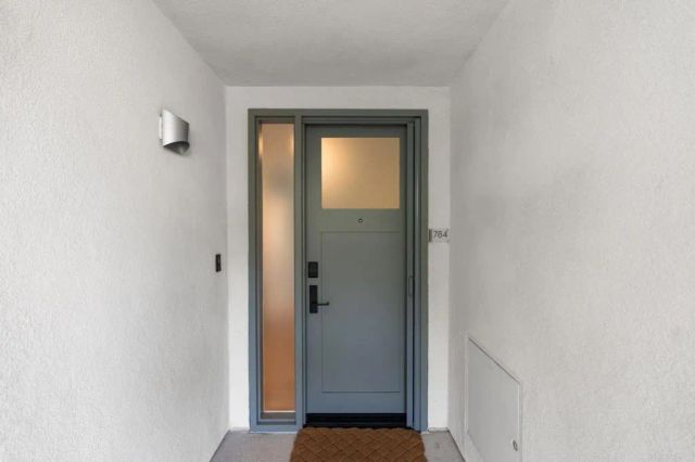 784 Grand Avenue, Carlsbad, CA 92008