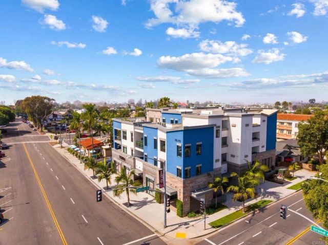 784 Grand Avenue, Carlsbad, CA 92008