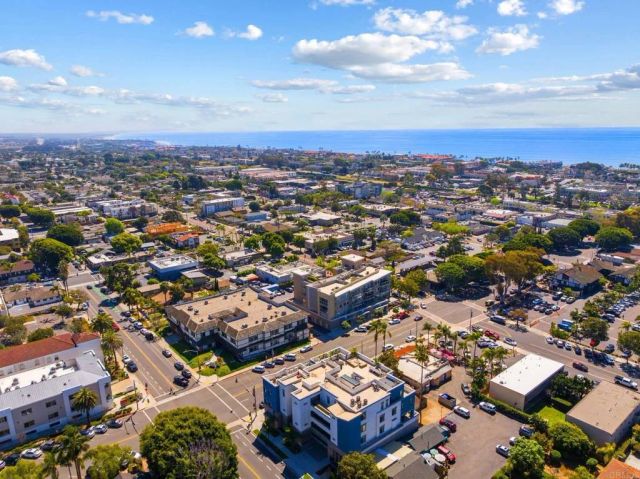 784 Grand Avenue, Carlsbad, CA 92008