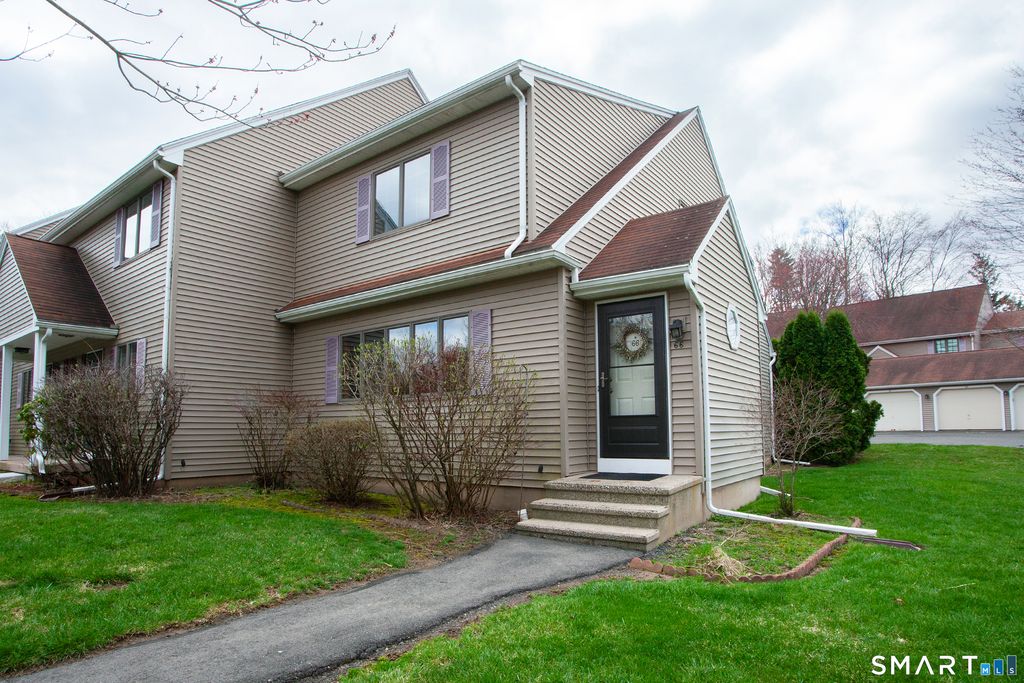 66 Woodcock Court 66, Windsor Locks, CT 06096