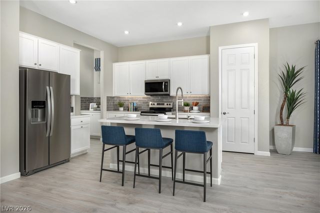 334 Golden Hollow Court, Henderson, NV 89015