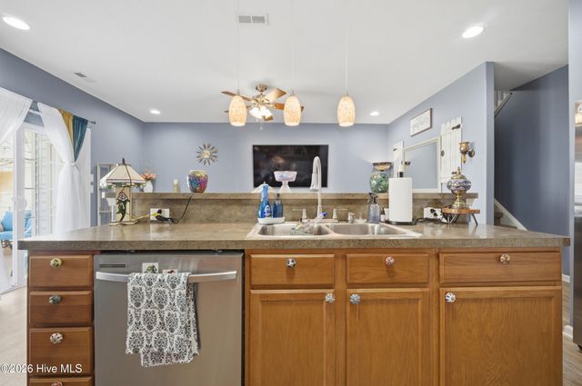 1106 Raven Way, Elizabeth City, NC 27909