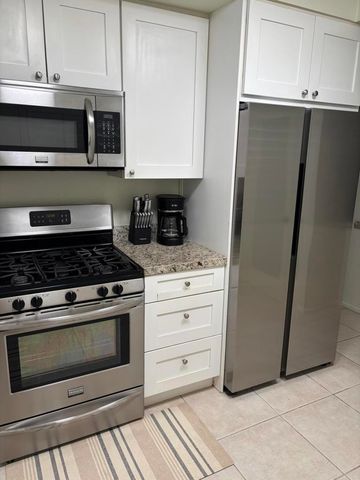 74960 San Simeon Drive, Palm Desert, CA 92260