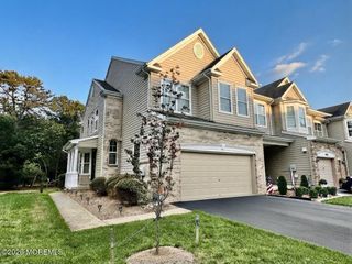 281 Hawthorne Lane, Barnegat, NJ 08005