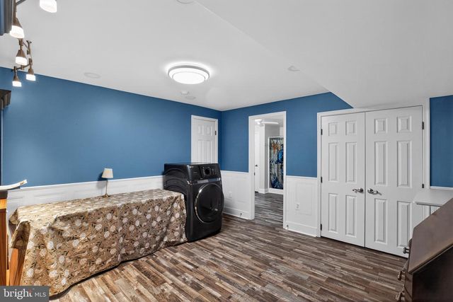 325 GENTLE BREEZE CIR, Fredericksburg, VA 22406