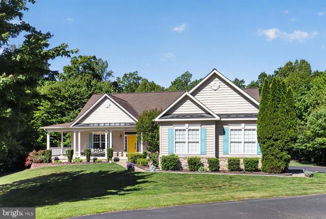325 GENTLE BREEZE CIR, Fredericksburg, VA 22406