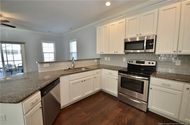 914 W Rowan Street, Fayetteville, NC 28301