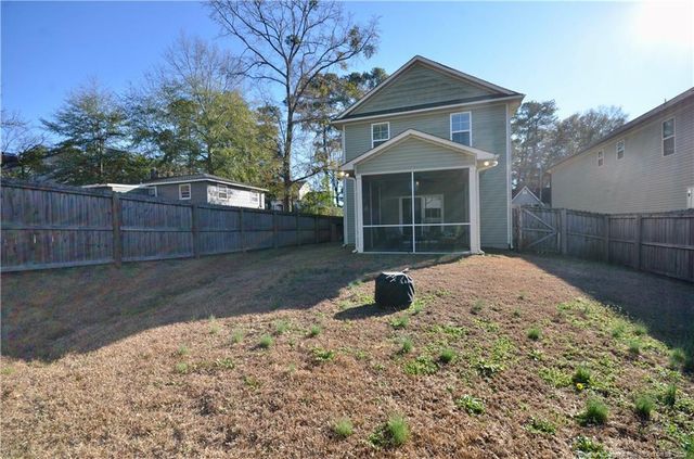 914 W Rowan Street, Fayetteville, NC 28301