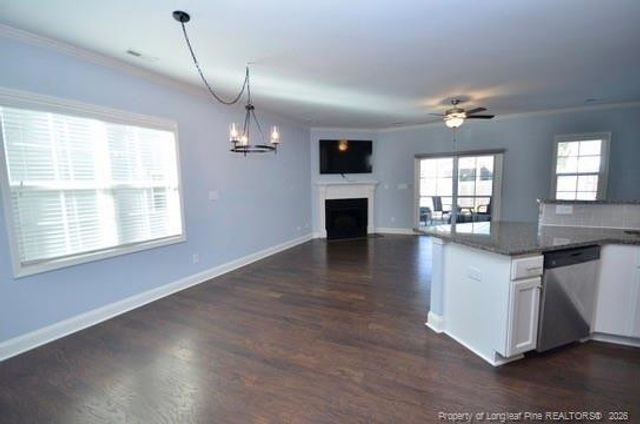 914 W Rowan Street, Fayetteville, NC 28301