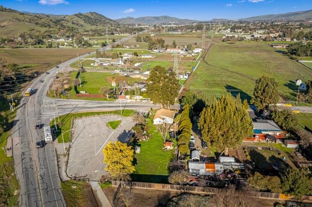 330 Tilton Avenue, Morgan Hill, CA 95037