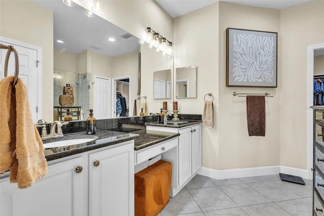 633 CHIPPER DRIVE, Sun City Center, FL 33573