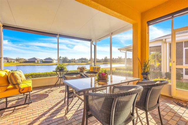 633 CHIPPER DRIVE, Sun City Center, FL 33573