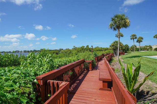 1638 STICKNEY POINT ROAD 38-102, Sarasota, FL 34231