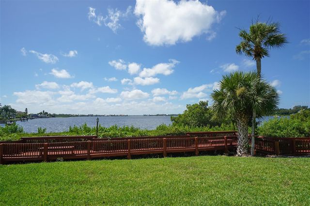 1638 STICKNEY POINT ROAD 38-102, Sarasota, FL 34231