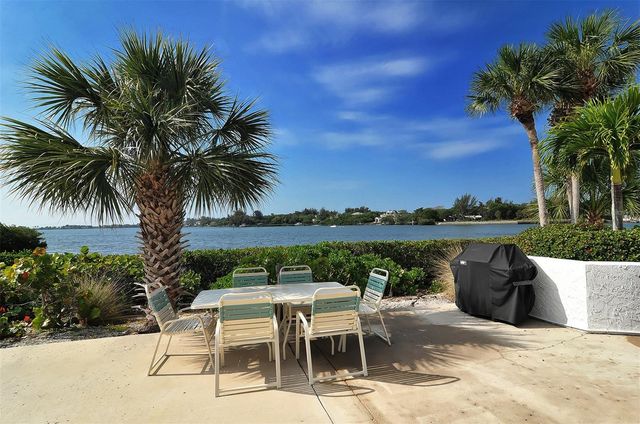 1638 STICKNEY POINT ROAD 38-102, Sarasota, FL 34231