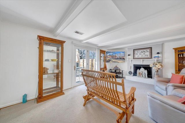 2831 Westclub DR, Salem, VA 24153