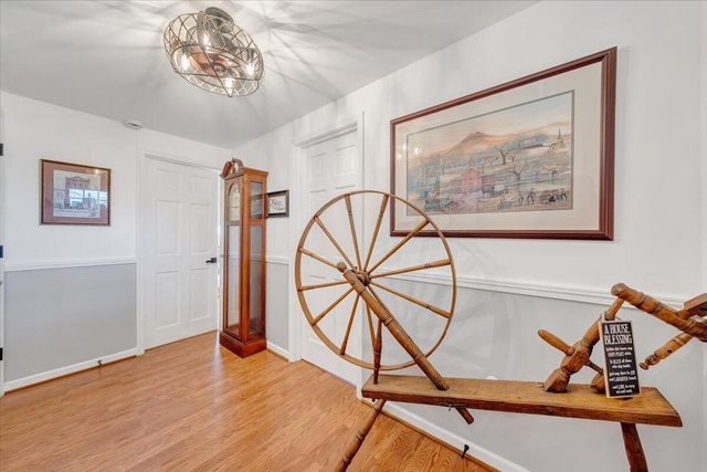 2831 Westclub DR, Salem, VA 24153