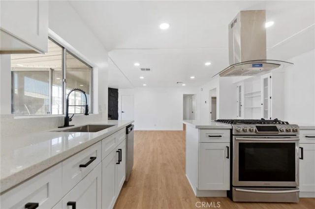 11730 Whittier 55, Whittier, CA 90601