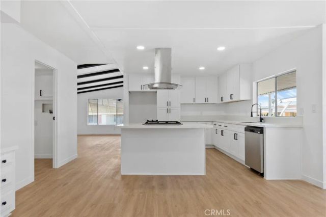 11730 Whittier 55, Whittier, CA 90601