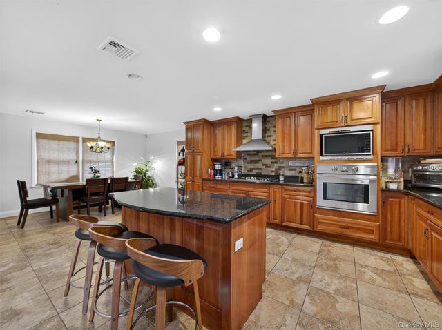 10 Rensselaer Drive, Spring Valley, NY 10977