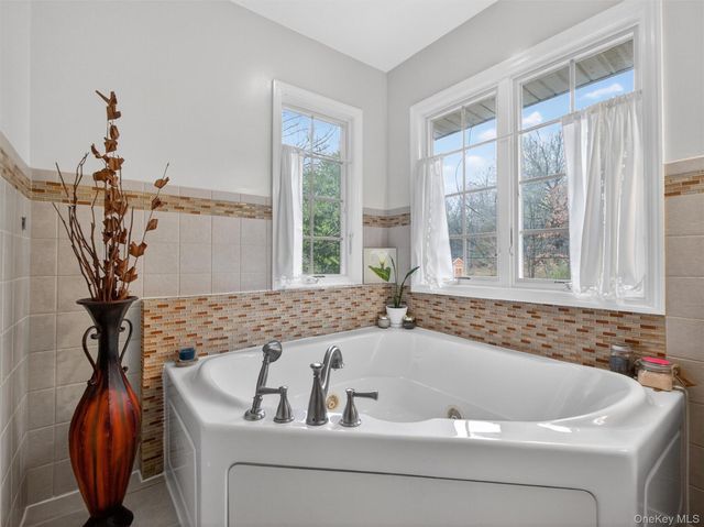 10 Rensselaer Drive, Spring Valley, NY 10977