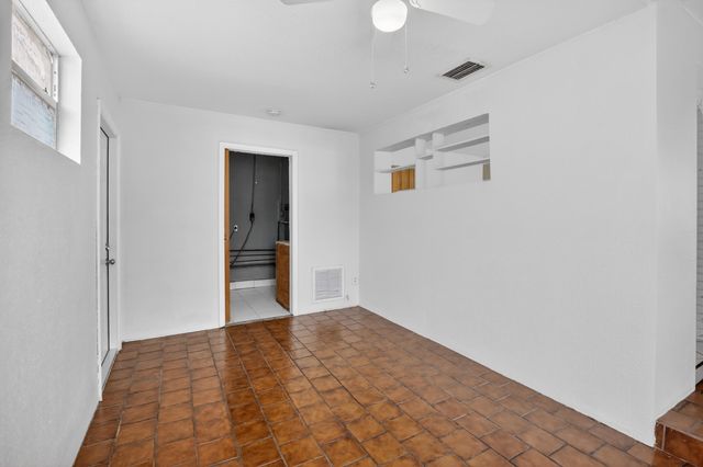 121 NW 52nd Street, Oakland Park, FL 33309