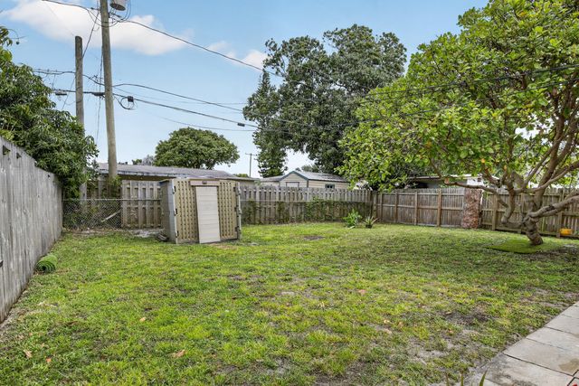 121 NW 52nd Street, Oakland Park, FL 33309