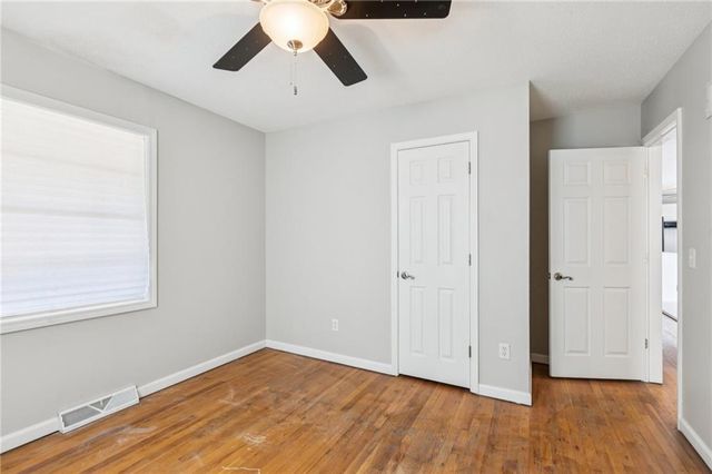 5601 NE San Rafael Drive, Kansas City, MO 64119